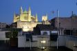 Unvergessen der Blick vom TRES auf die 109,5 Meter lange und 33 Meter breite Kathedrale La Seu in Palma.