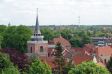 Glockenturm der Lambertikirche in Aurich

Die Lambertikirche in Aurich ist eine klassizistische Kirche mit reichhaltiger Innenausstattung.