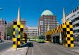 Anzeigerhochhaus mit Bussstop in Hannover.