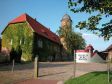 Burg Brome in der S�dheide Gifhorn. Ein Museum mit seinen umfangreichen Sammlungen zur Geschichte des Handwerks befindet sich in der Burg.
Adresse:
Junkerende, 38465 Brome
Tel.: 05833 / 1820