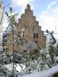 Gotisches Sandsteingeb�ude "Steinernes Haus" aus dem Jahre 1319.
Es wurde kurz nach dem verheerenden Stadtbrand von 1319 erbaut.

 