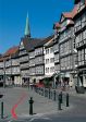 Der rote Faden von Hannover.

Auf einer L�nge von 4.200 Metern ist in der Stadt Hannover eine rote Linie auf das Stra�enpflaster gemalt, die zu 36 Sehensw�rdigkeiten in der Innenstadt f�hrt.

Lage:
Ernst-August-Platz 8
30159 Hannover

Mehr Infos unter: www.roterfaden-hannover.de

