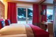 Gro�z�gige Zimmer & Suiten mit traumhaftem Blick in die Salzburger Alpenwelt.