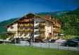 Der Kaprunerhof  nahe dem Kitzsteinhorn ist ein idealer Ausgangspunkt f�r Ihre Erkundungstouren beim Wandern und Mountainbiken oder f�r schwungvolle Ausfl�ge auf die umliegenden Skipisten der Region Zell am See - Kaprun. Golfer erhalten au�erdem eine Greenfee-Erm��igung.