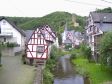 Das kleine �rtchen Monreal mit seinen vertr�umten Gassen und Fachwerkh�uschen. Man nennt sie schw�rmerisch die "Perle des Elztals". 