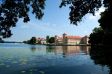 Schloss Rheinsberg mit seiner malerischen Lage am Grienericksee.