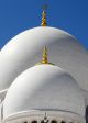 Die Schaich-Zayid-Moschee (engl. Sheikh Zayed Mosque) in Abu Dhabi.
Sie ist aktuell die drittgr��te Moschee der Welt.
Sie bietet Platz f�r 40.000 Gl�ubige.

Vier Minarette ragen mehr als 100 Meter hoch, die Kuppel des Hauptdoms ist etwa 70 Meter hoch.
