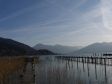 Der Tegernsee im Herbst mit einem Steg und alten Anlegerpl�tzen.