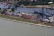 Der S�dstrand mit Wattenmeerhaus aus der Luft.