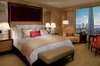 Hotelzimmer im The Ritz-Carlton Toronto.