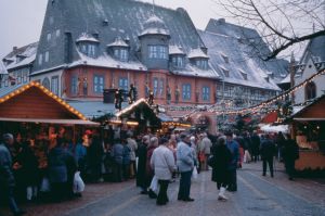 Weihnachtsmarkt & Weihnachtswald