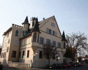 Leonhardisches Schloss, Karben