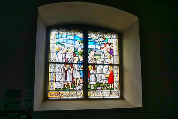 Beiglasfenster Kirche St. Johannes Baptist Steinheim Vinsebeck