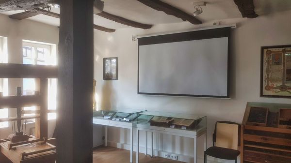 Innenraum Haus der Geschichte Homberg Efze