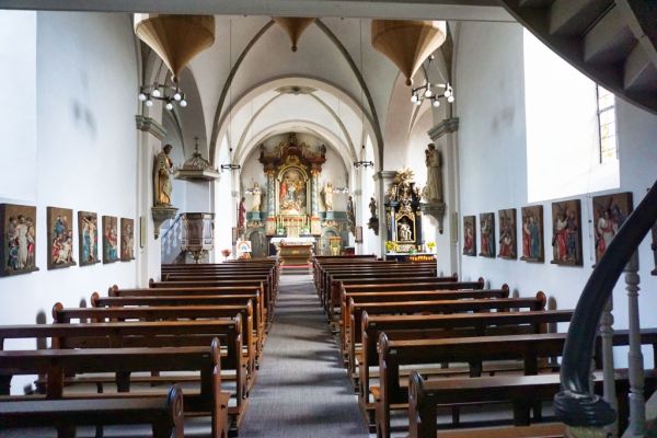 Innenraum Kirche St. Johannes Baptist Steinheim Vinsebec