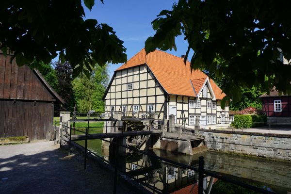 Rheda Wiedenbrück Gartenschau , Wasserschloss Rheda – TJNHSN
