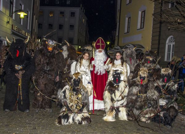 Nikolaus und Krampusse in Bad Reichenhall