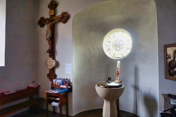 Taufstein Kirche St. Johannes Baptist Steinheim Vinsebeck