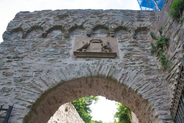 Torbogen Burg Nassau