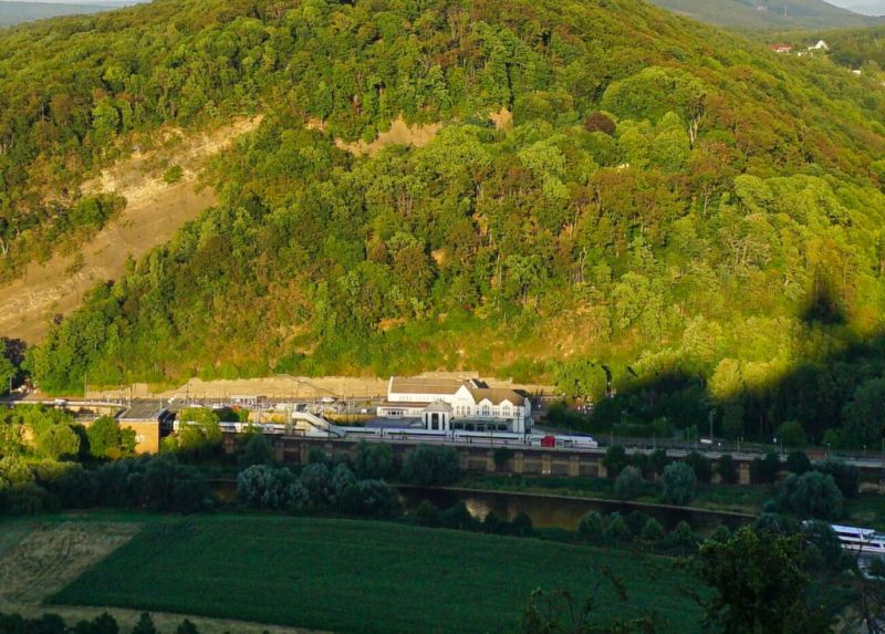 Bahnhof, Porta Westfalica