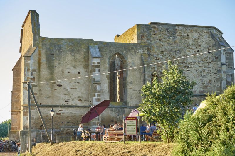 Ruine Beller Kirche, Eckelsheim Ruine Beller Kirche, Eckelsheim