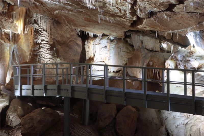 Tropfsteinhöhle Herbstlabyrinth und Erdbachhöhlen, Breitscheid