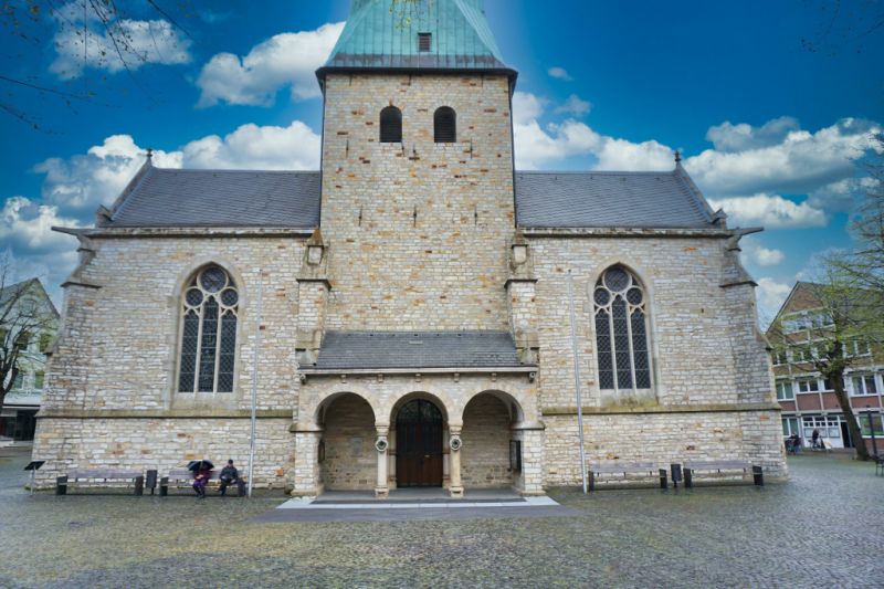 Pfarrkirche St. Johannes Baptist, Delbrück Pfarrkirche St. Johannes Baptist, Delbrück
