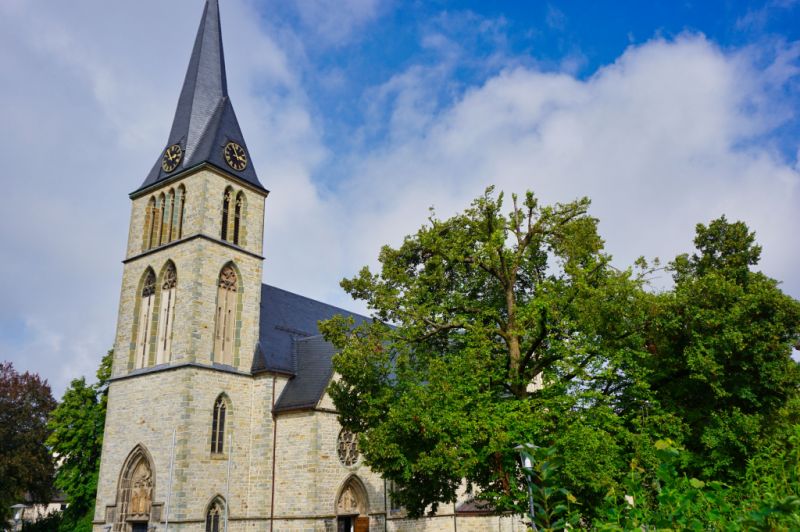 Heilig-Kreuz-Kirche, Altenbeken