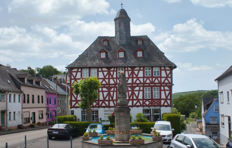 Altes Herrenhaus zum Bären Holzappel