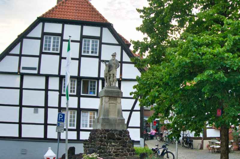 Hubertusdenkmal, Ennigerloh