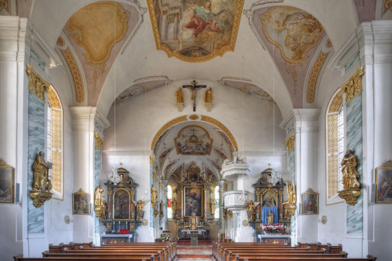 Pfarrkirche der Himmelfahrt, Schnaitsee Pfarrkirche der Himmelfahrt, Schnaitsee