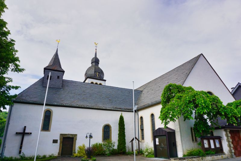 Kirche Mariä Heimsuchung, Brilon Kirche Mariä Heimsuchung, Brilon