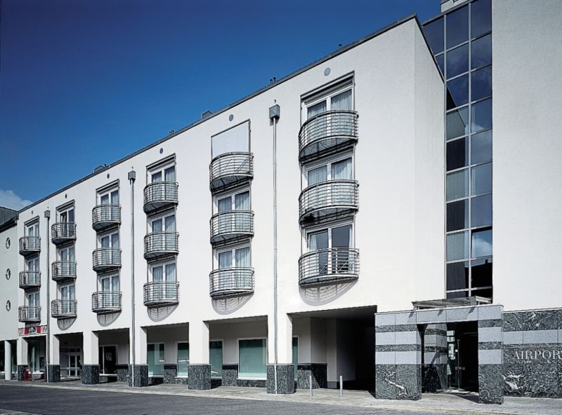 Lindner Airport Hotel Düsseldorf Parken