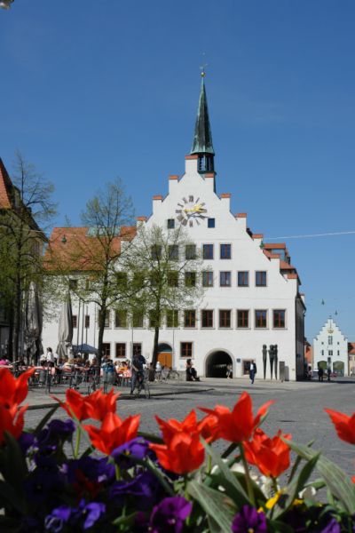 Rathaus, Neumarkt