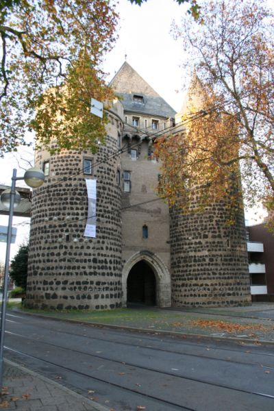 Obertor, Neuss