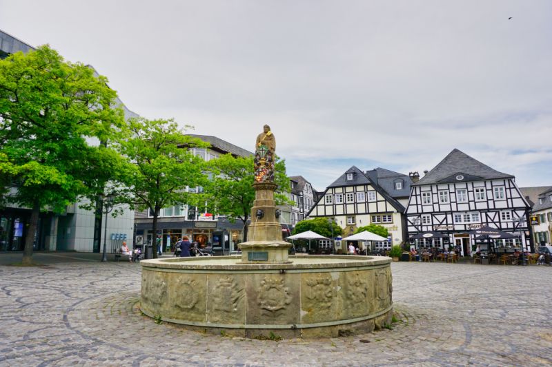 Petrus Brunnen, Brilon Petrus Brunnen, Brilon