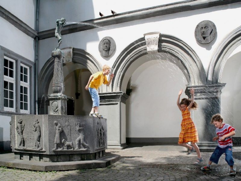 Schängelbrunnen, Koblenz Schängelbrunnen, Koblenz