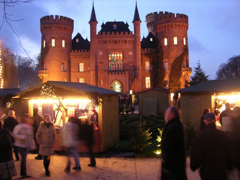 Weihnachtsmarkt im Schlosspark Moyland, Bedburg-Hau