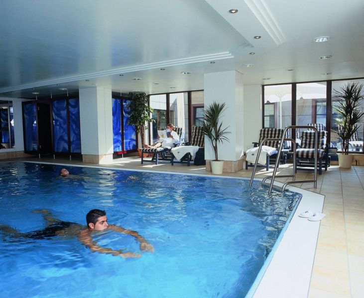 Fotos Maritim Hotel Fulda SchwimmbadMaritimHotelFulda.JPG
