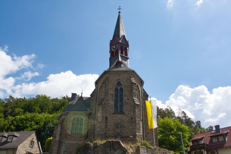 Kirche St. Borromäus, Schmitten Kirche St. Borromäus, Schmitten