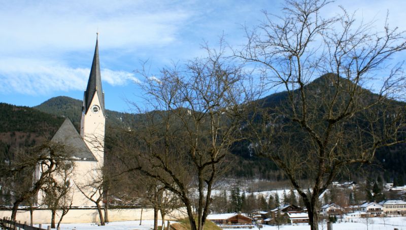 Pfarrkirche St. Leonhard, Kreuth Pfarrkirche St. Leonhard, Kreuth