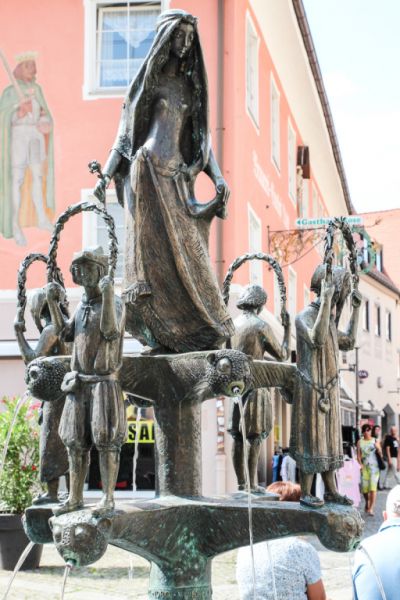 Tänzelfestbrunnen, Kaufbeuren Tänzelfestbrunnen, Kaufbeuren