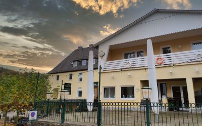 Hotel Edersee-Sperrmauer