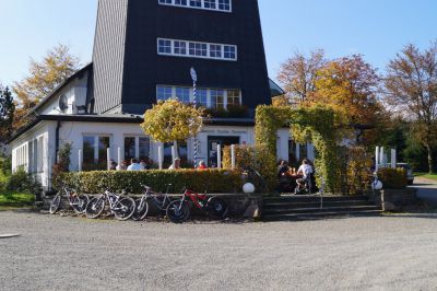 Hotel Rhein-Weser-Turm