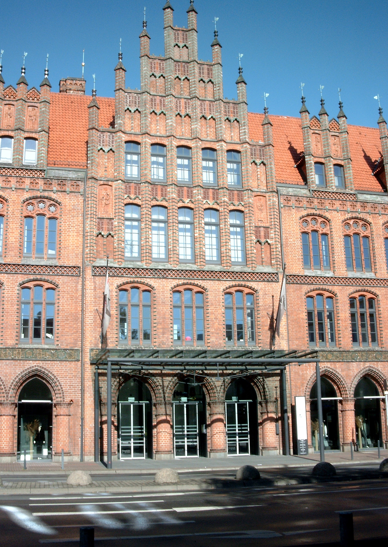 Vorderseite des alten Rathauses von Hannover.