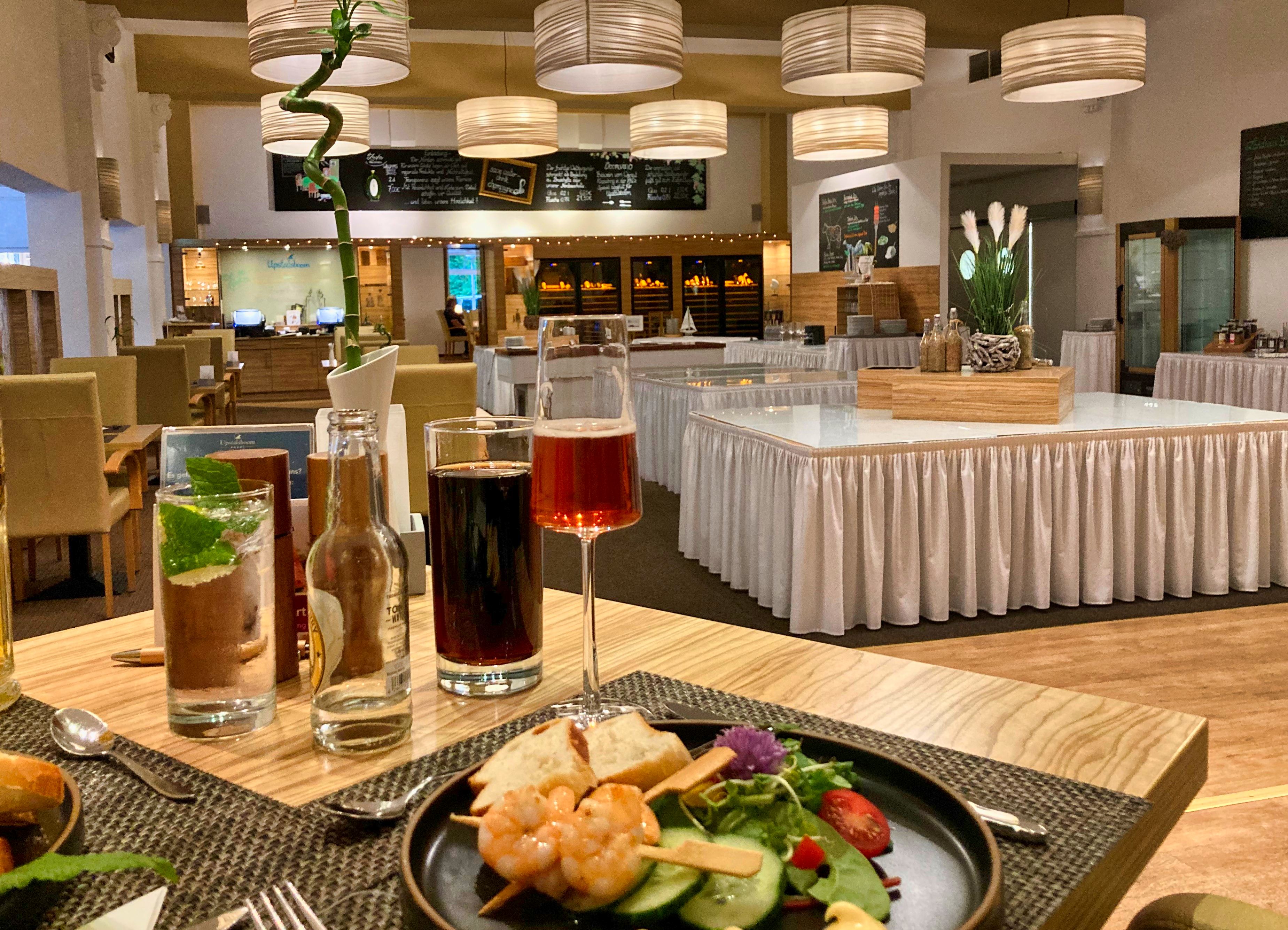 Abendessen im Restaurant Entenblick Waldschlößchen, Varel.
