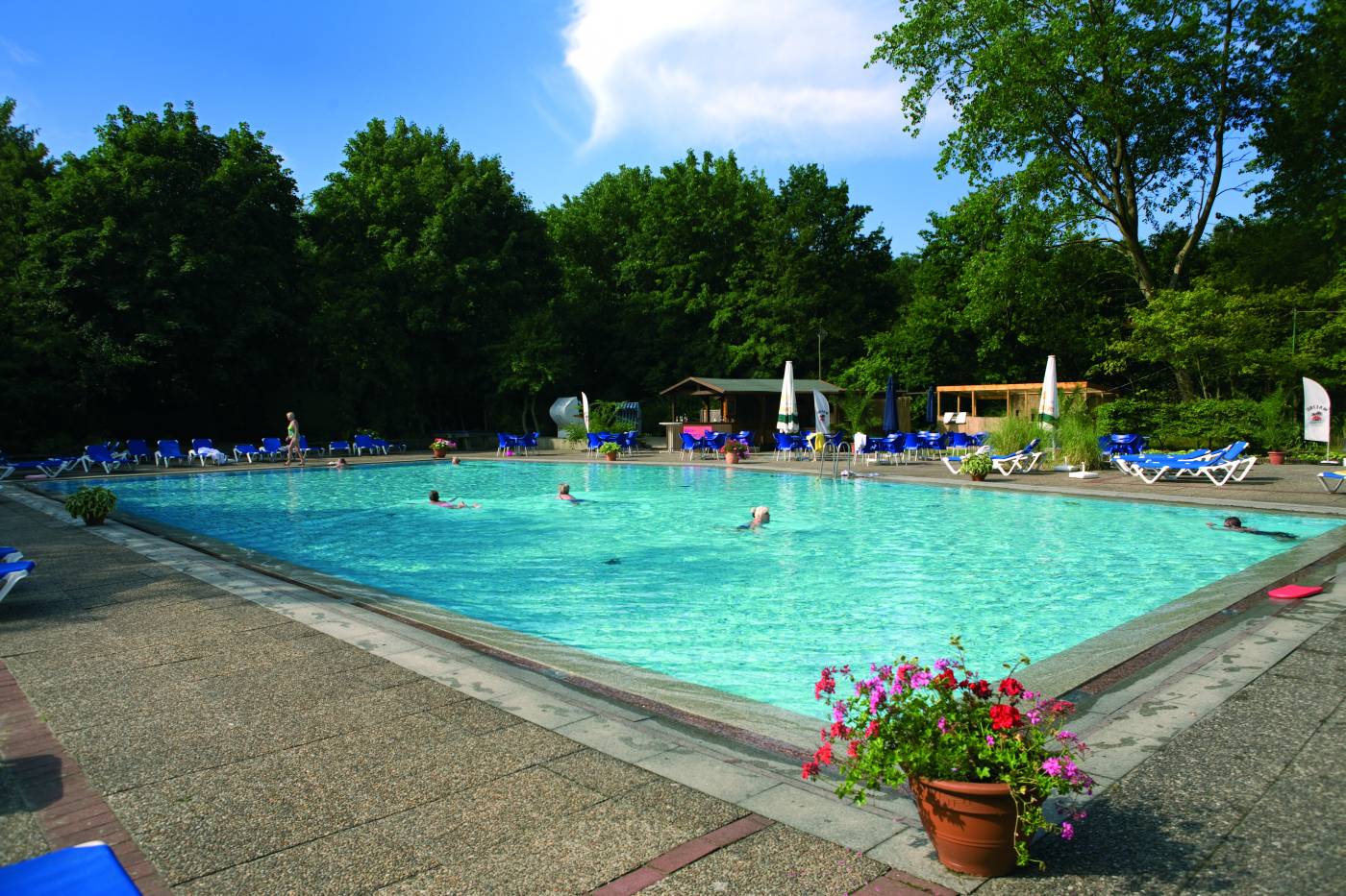 Außenpool vom Maritim Clubhotel, Timmendorfer Strand.
