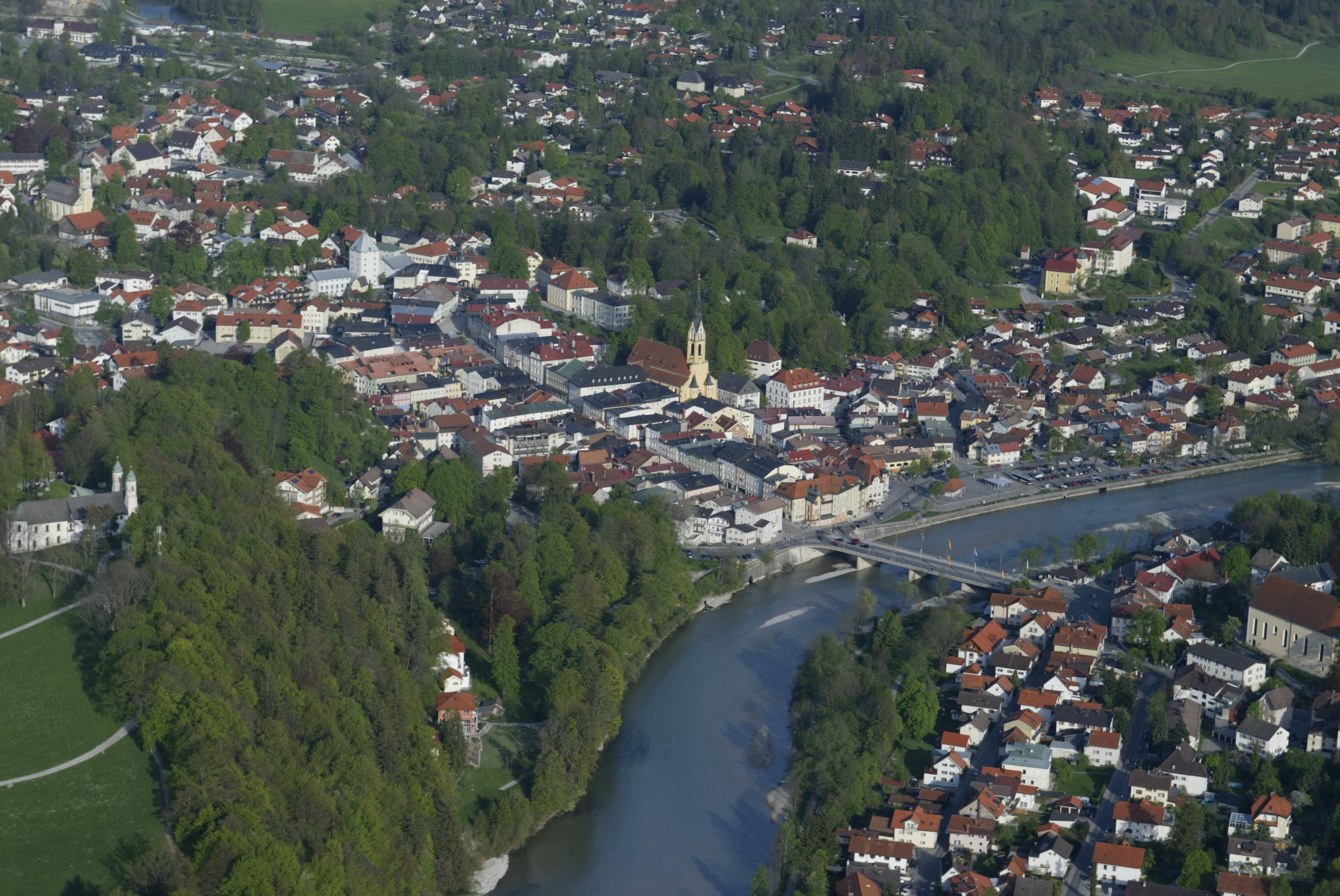 Luftaufnahme von Bad Tölz.