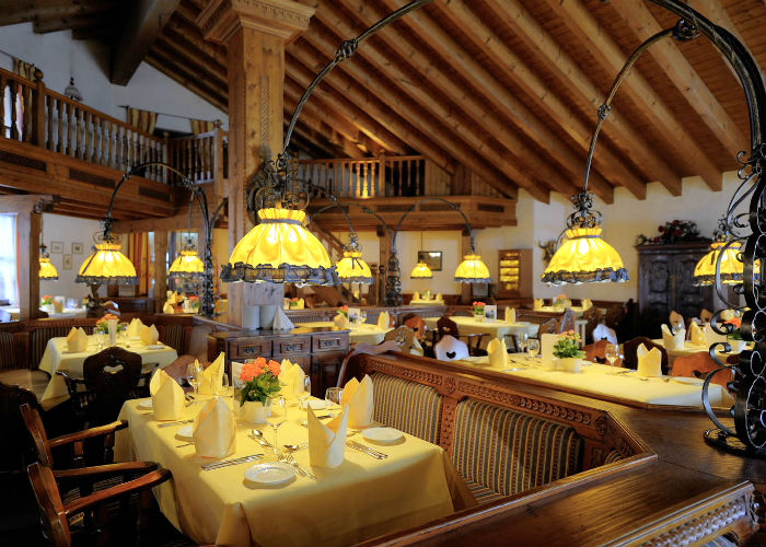 Restaurant Bayernland (c) Soenne im Dorint Sporthotel Garmisch-Partenkirchen.