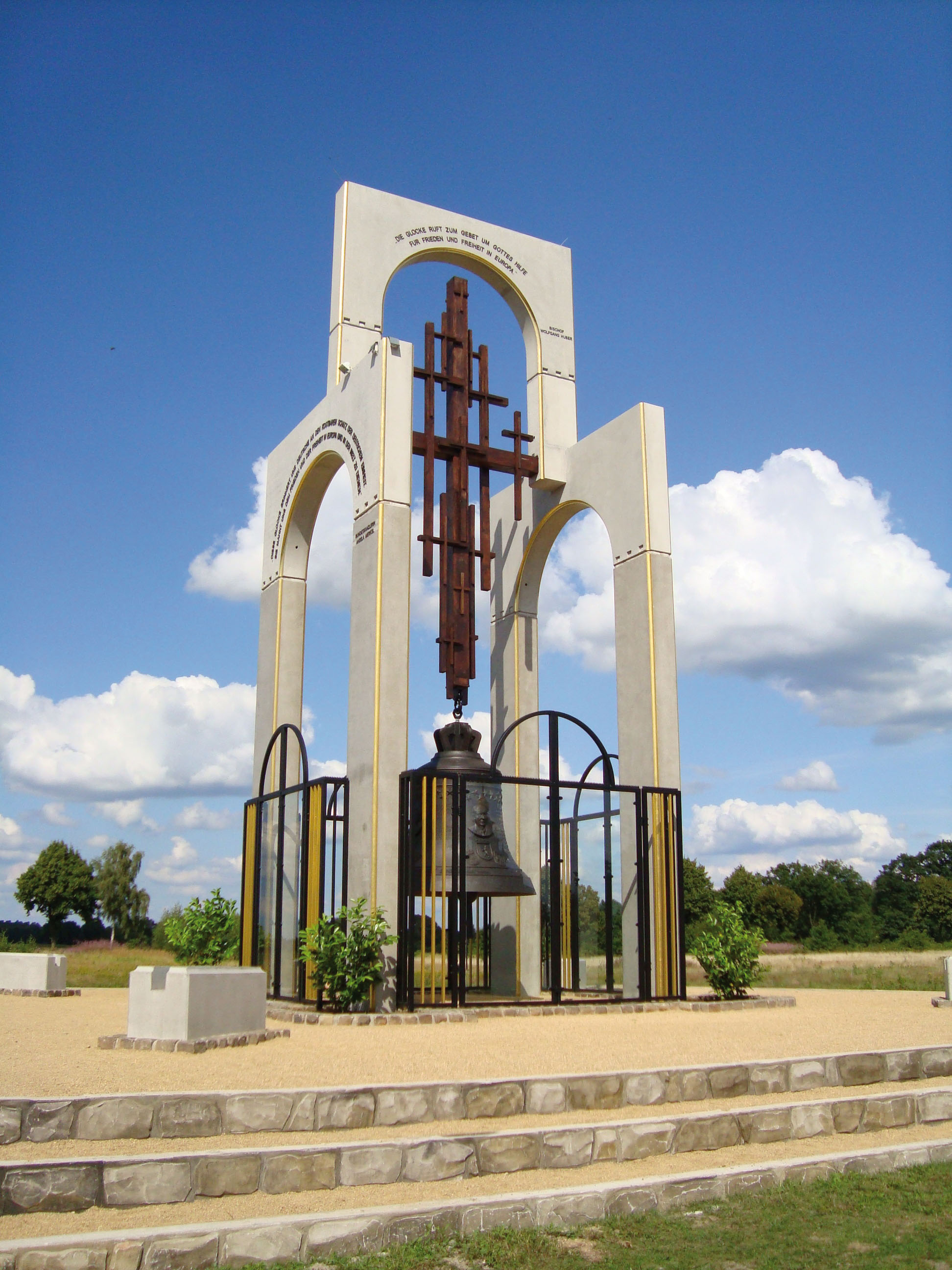 Denkmal: Europäische Freiheitsglocke Gifhorn
